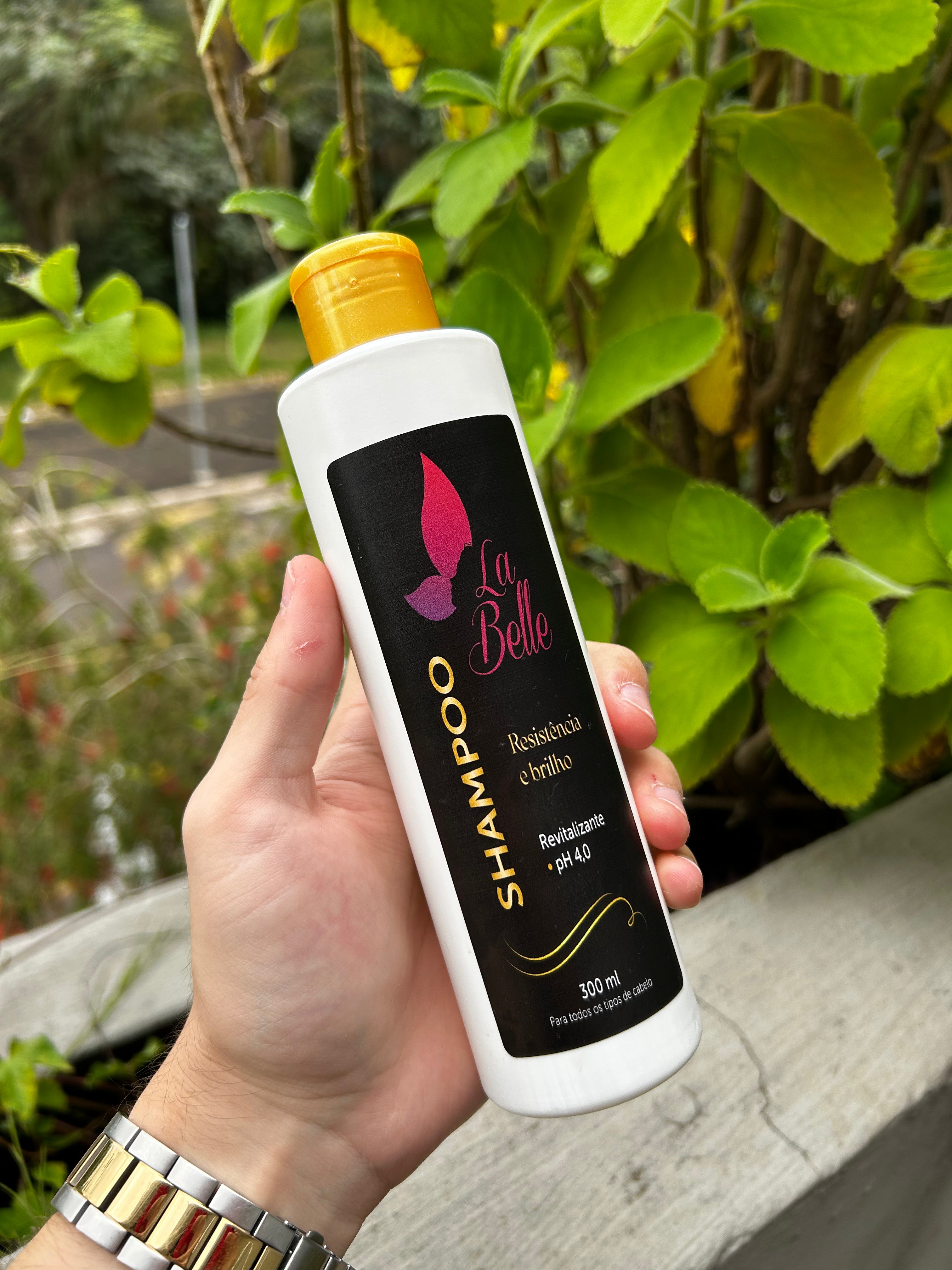 Shampoo LaBelle™ Resistência & Brilho